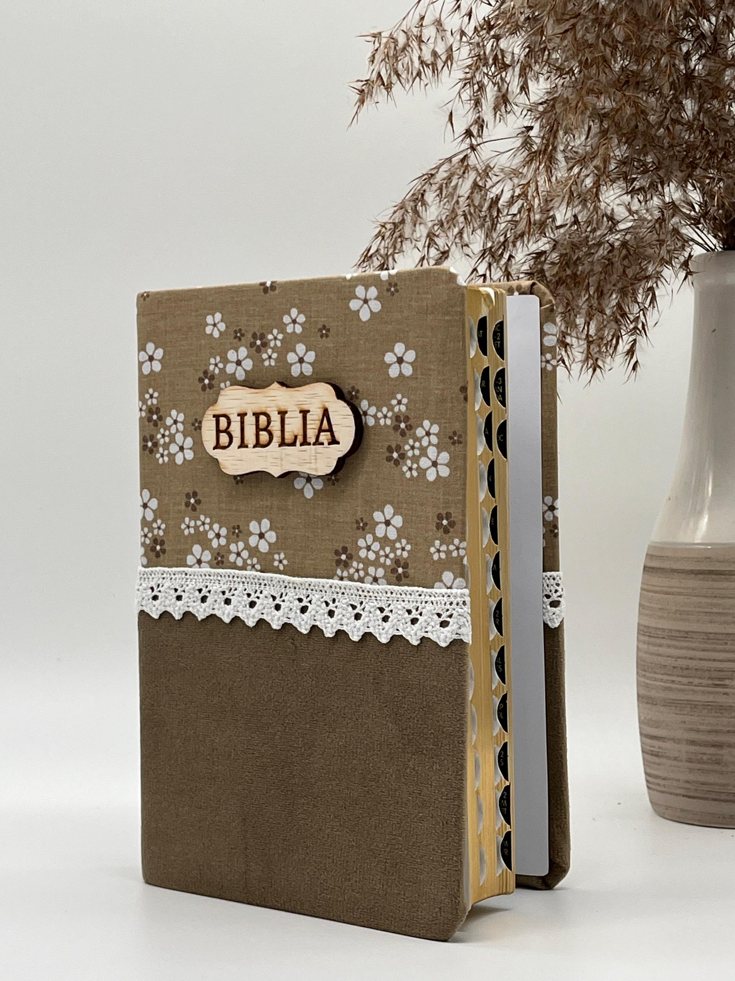 Biblia Handmade medie - model 2