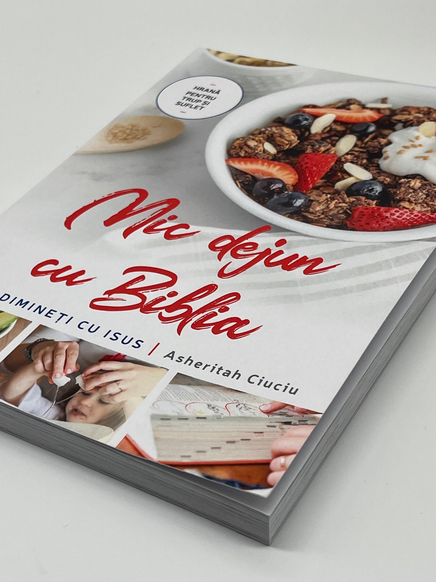 Mic dejun cu Biblia -
Asheritah Ciuciu
