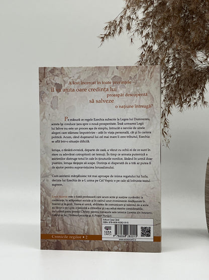 Cântecul izbăvirii - Seria 'Cronicile regilor', vol. 2
Lynn Austin