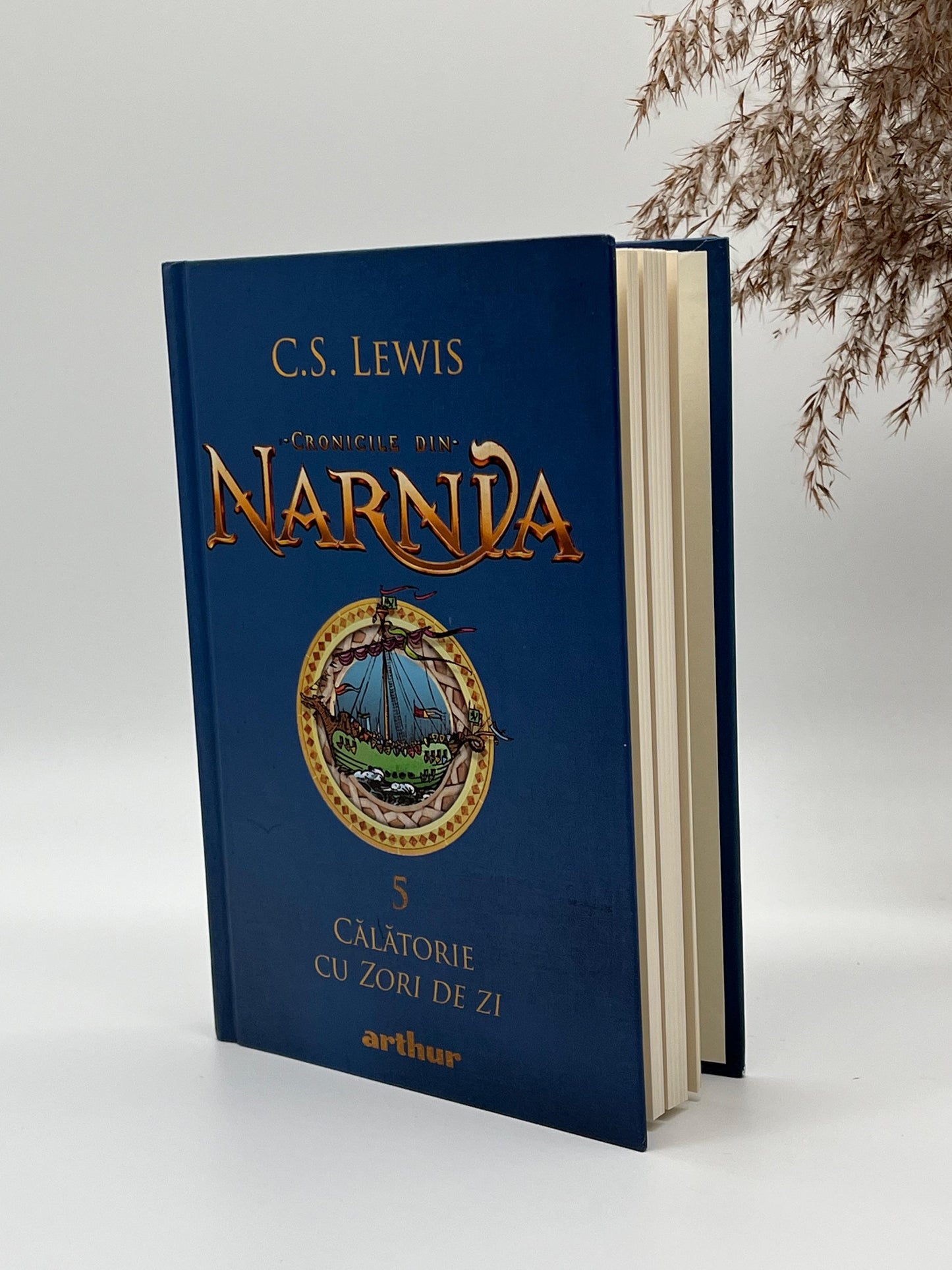 Călătorie pe mare cu Zori-de-zi [Cronicile din Narnia - Vol 5] - 
C. S. Lewis
