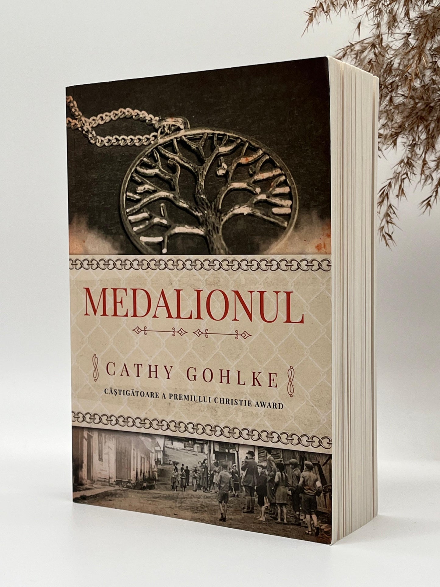 Medalionul - 
Cathy Gohlke